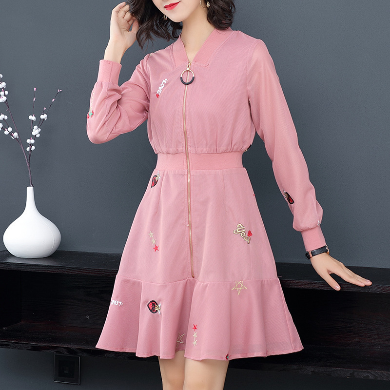 Spring and Autumn New French Style Heavy Industry V-neck Embroidered Dress Age-reducing Ladies Long Dress Design All-match Pink A- line Dress