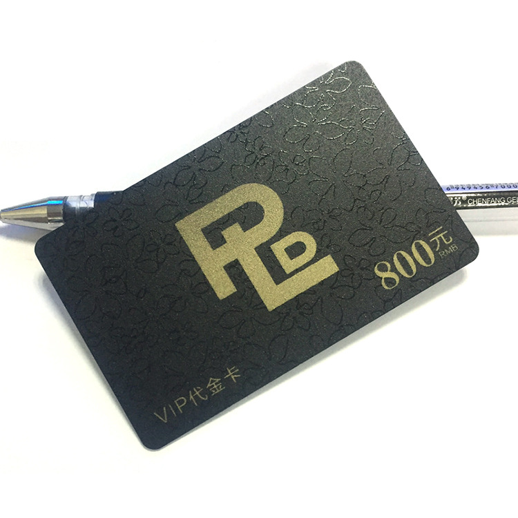 深圳卡厂生产PVC贵宾卡,凸码卡,磁条卡,价格优,快速出货