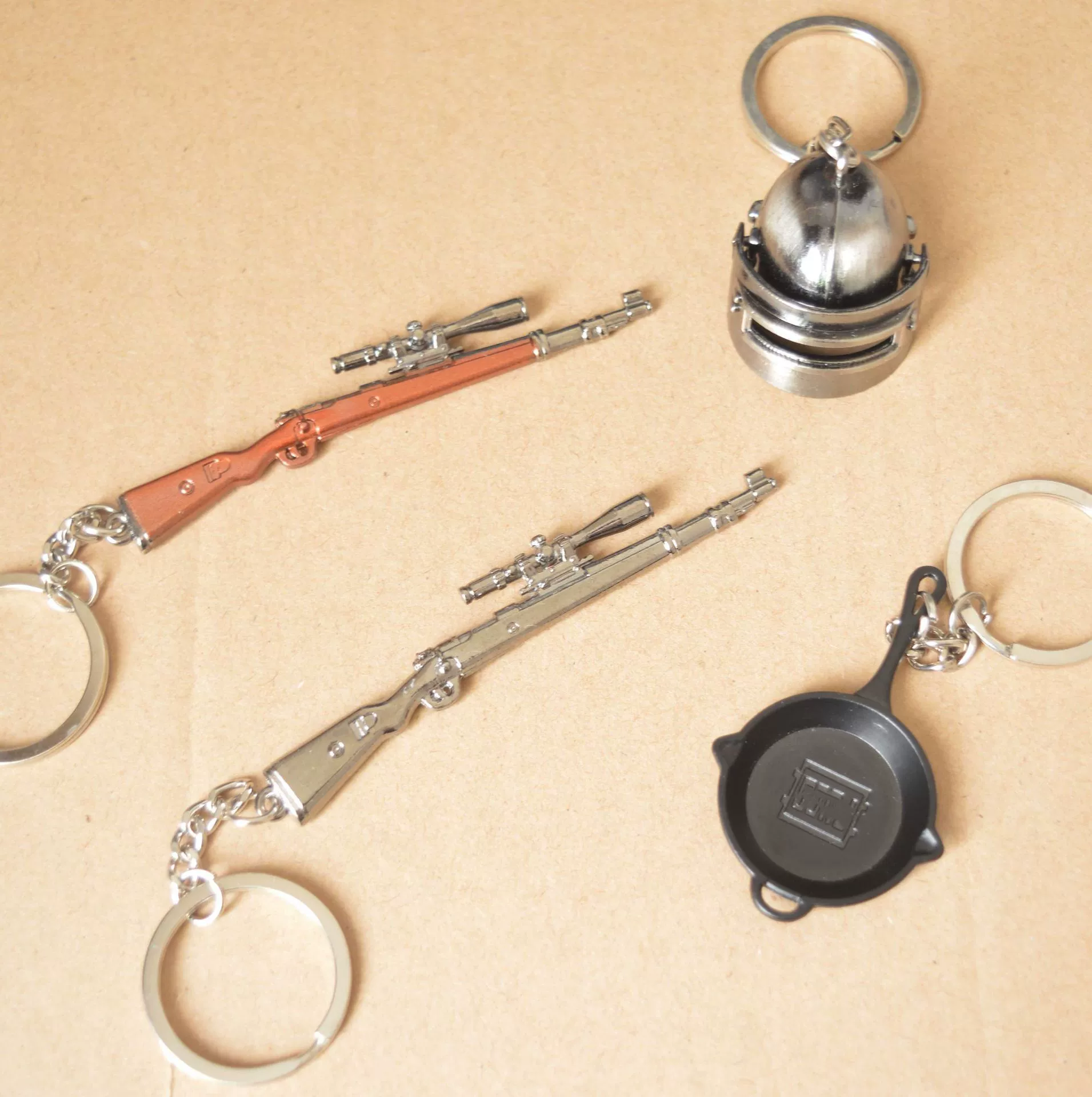 Украшение торта украшение курица кулон брелок мир Элитная игрушка пистолет уровень 3 голова 98K Иисус Выживание