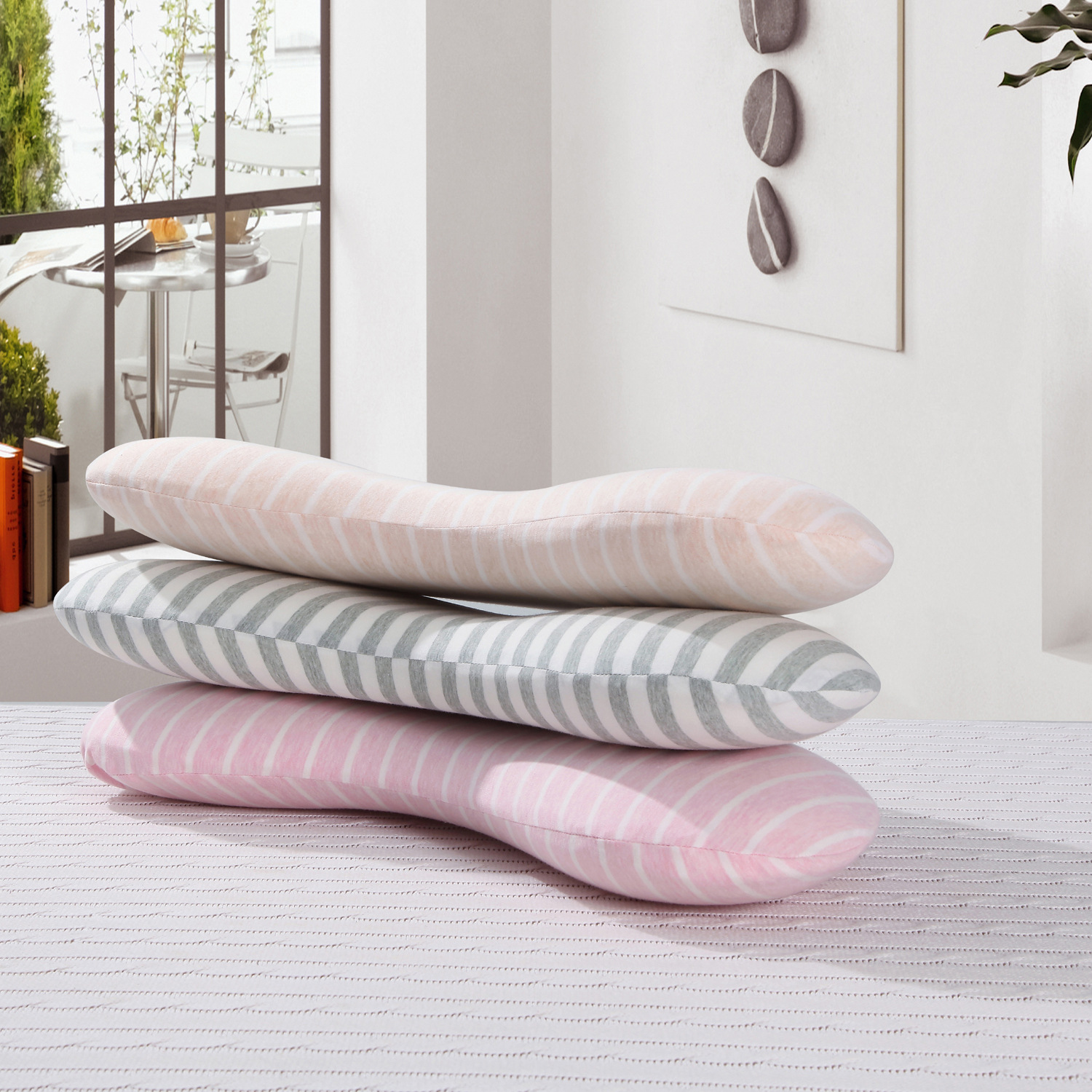 Crescent-shaped slow rebound memory pillow office lunch break pillow pregnant women cushion waist cushion memory foam pillow