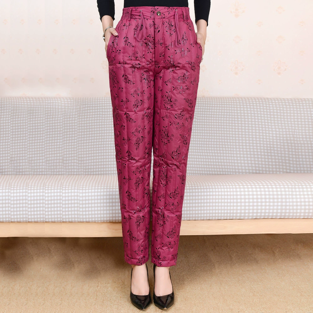 Пуховики среднего и пожилого возраста для матери утолщенные Большие размеры с высокой талией и глубокой промежностью внутри и снаружи носят брюки на утином пуху для пожилых людей теплые хлопковые брюки на зиму