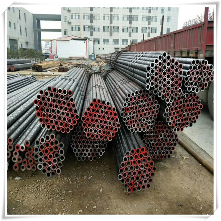 专业厚壁Q235B方管生产厚壁无缝钢管切割厚壁方管加工