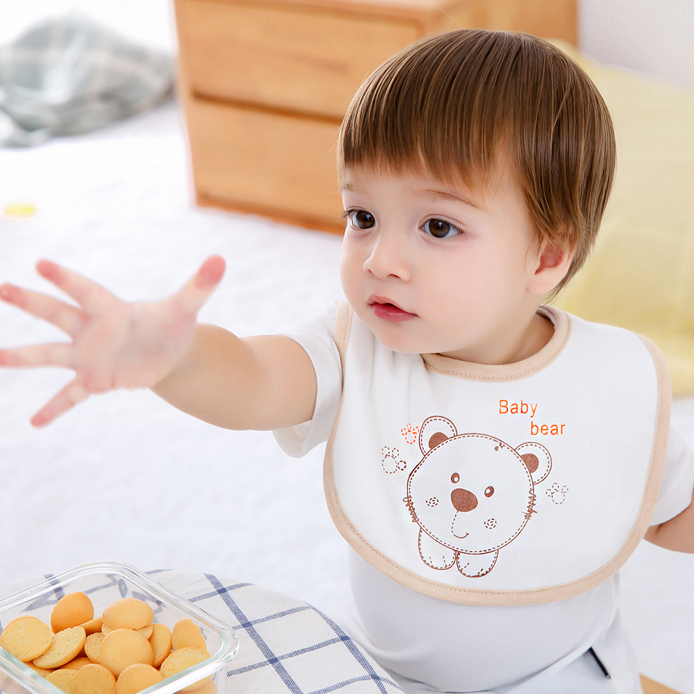 Pu Pumi autumn and winter New-three-layer cotton waterproof anti-fouling triangle bib leak-proof bib factory outlet