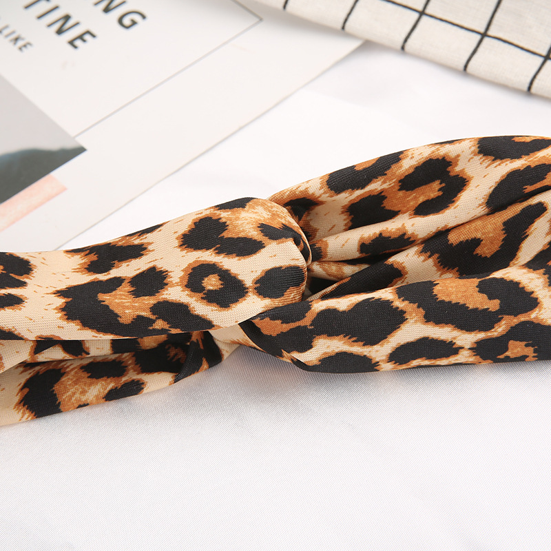 Dongdaemun explosite estilo europeo y americano todo fósforo diadema cruzada señoras algodón estampado de leopardo deportes yoga diadema tocado al por mayor