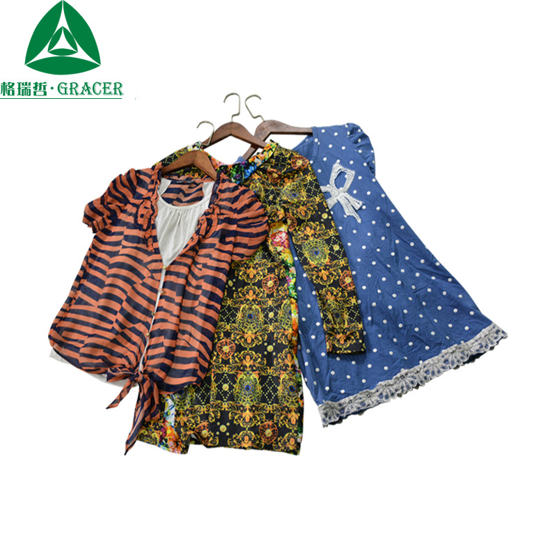 假两件套女短T恤bales一线城市优质旧衣服出口利比里亚纳米比亚