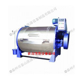 Пластиковый шланг из резиновых труб.