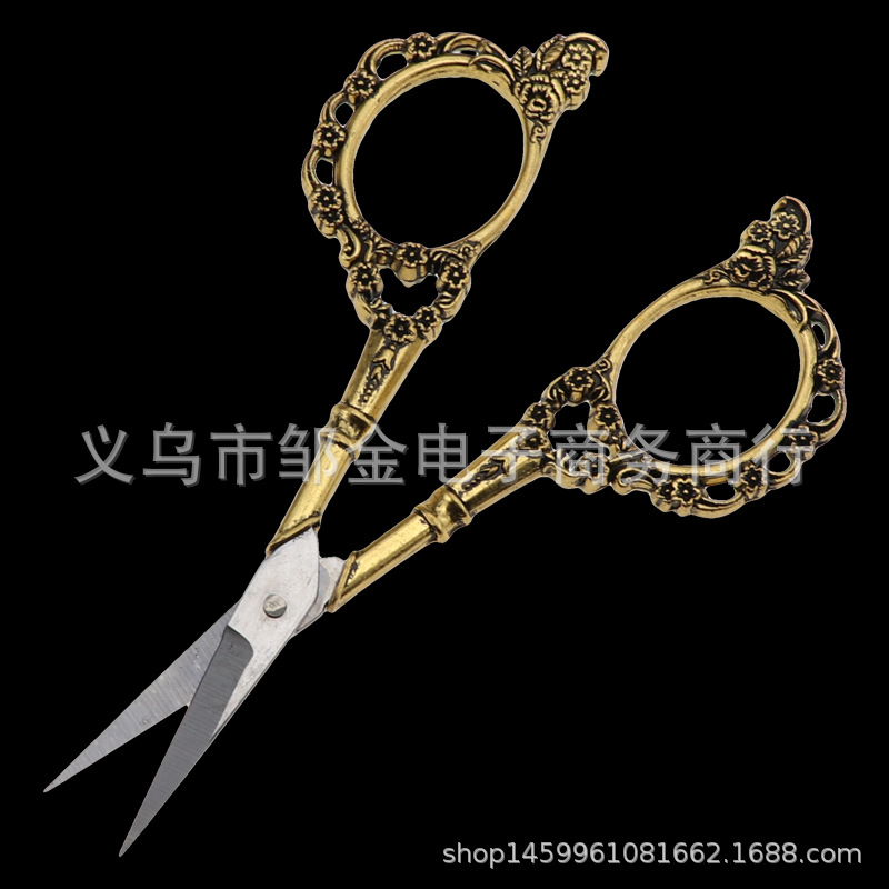 Classic scissors