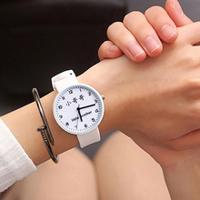 抖音同款小哥哥小姐姐手表女软妹糖果色潮流休闲情侣表可爱初中