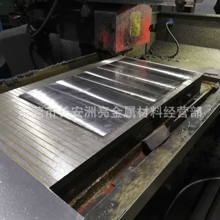 供应宝钢9Cr18不锈钢板 9Cr18高碳铬钢板 9Cr18精光板铣磨加工