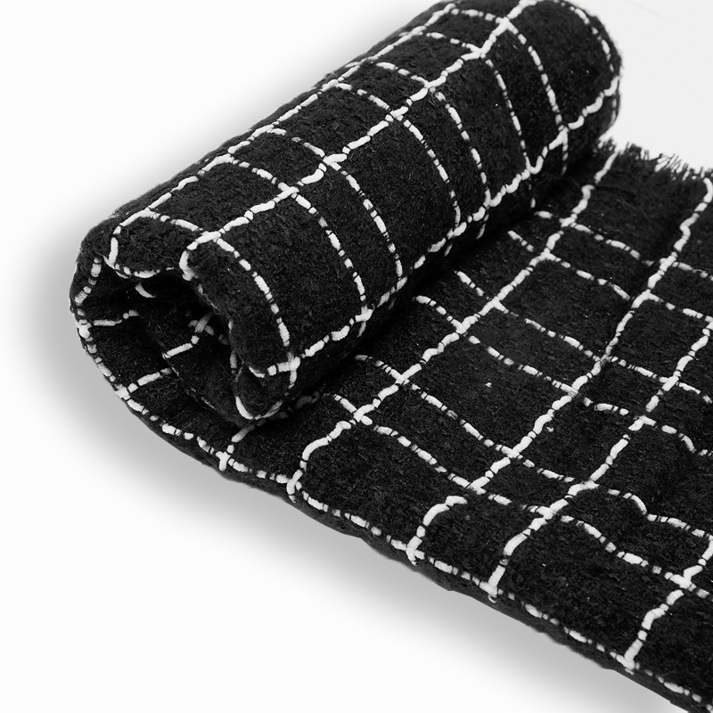 Otoño e Invierno bufanda popular europeo y americano original solo Z mismo estilo un blanco y negro Plaid engrosado chal cálido mujeres bufanda de todo partido