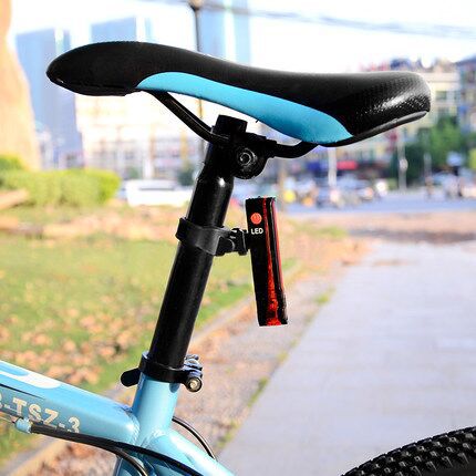 Bicicleta luz trasera láser Spider-Man bicicleta de montaña carga USB noche fresco intermitente noche montar luz de advertencia image 5