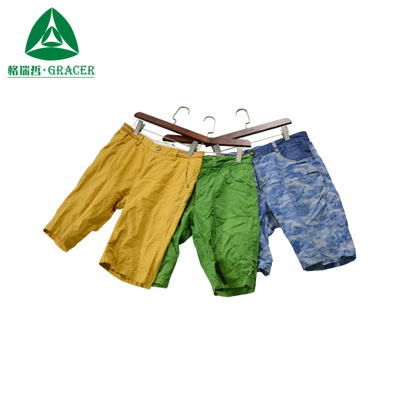 广州格瑞哲工厂各色旧服装休闲二手牛仔短裤男40hq整柜杂款混批