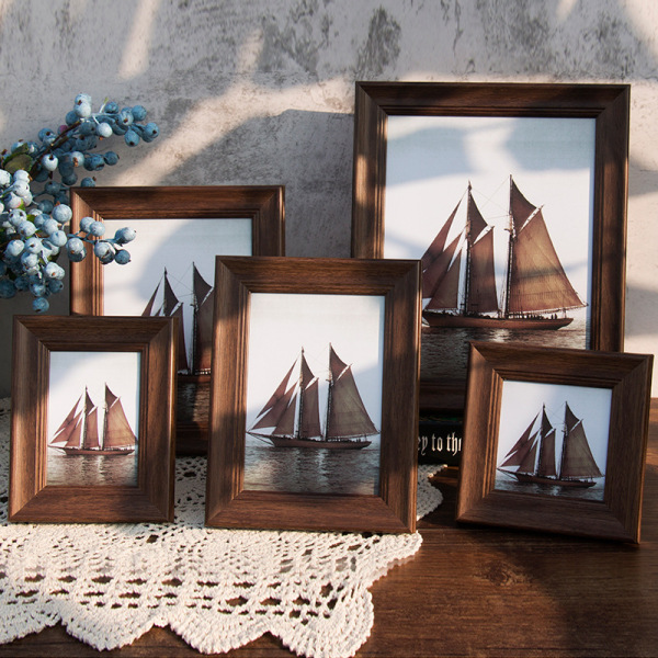Wall retro plastic photo frame