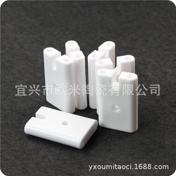 Manufacturer supplies industrial special alumina ceramic tubes