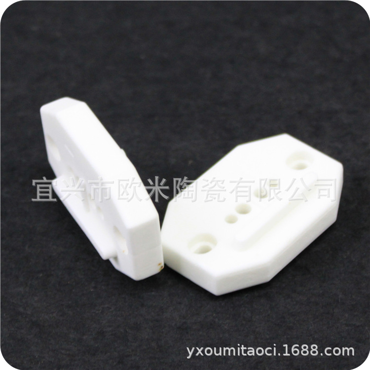 厂家专业生产瓷接头接线板 氧化铝陶瓷接线柱 绝缘接头陶瓷