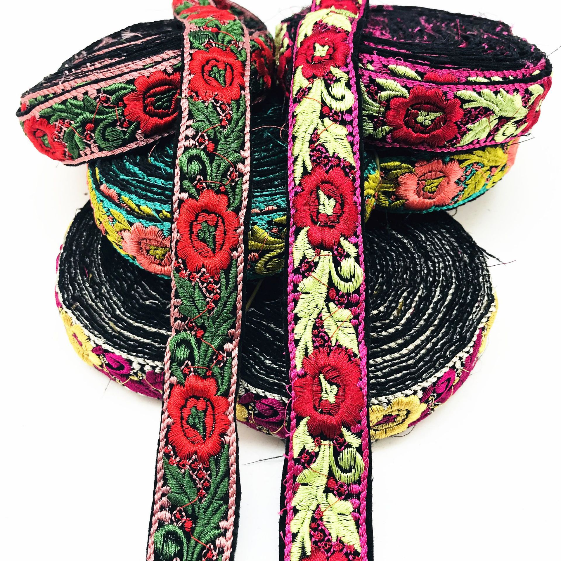 厂家直销 古装彩色提花 少数民族风刺绣花边 包包袖口服装花边