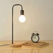 北欧卧室简约创意床头书桌书房led创意新奇实用木艺台灯护眼