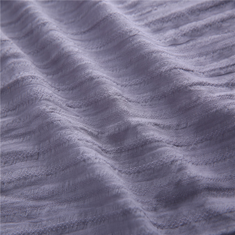 全棉提花全棉人棉交织条子布女装时装童装连衣裙面料新款