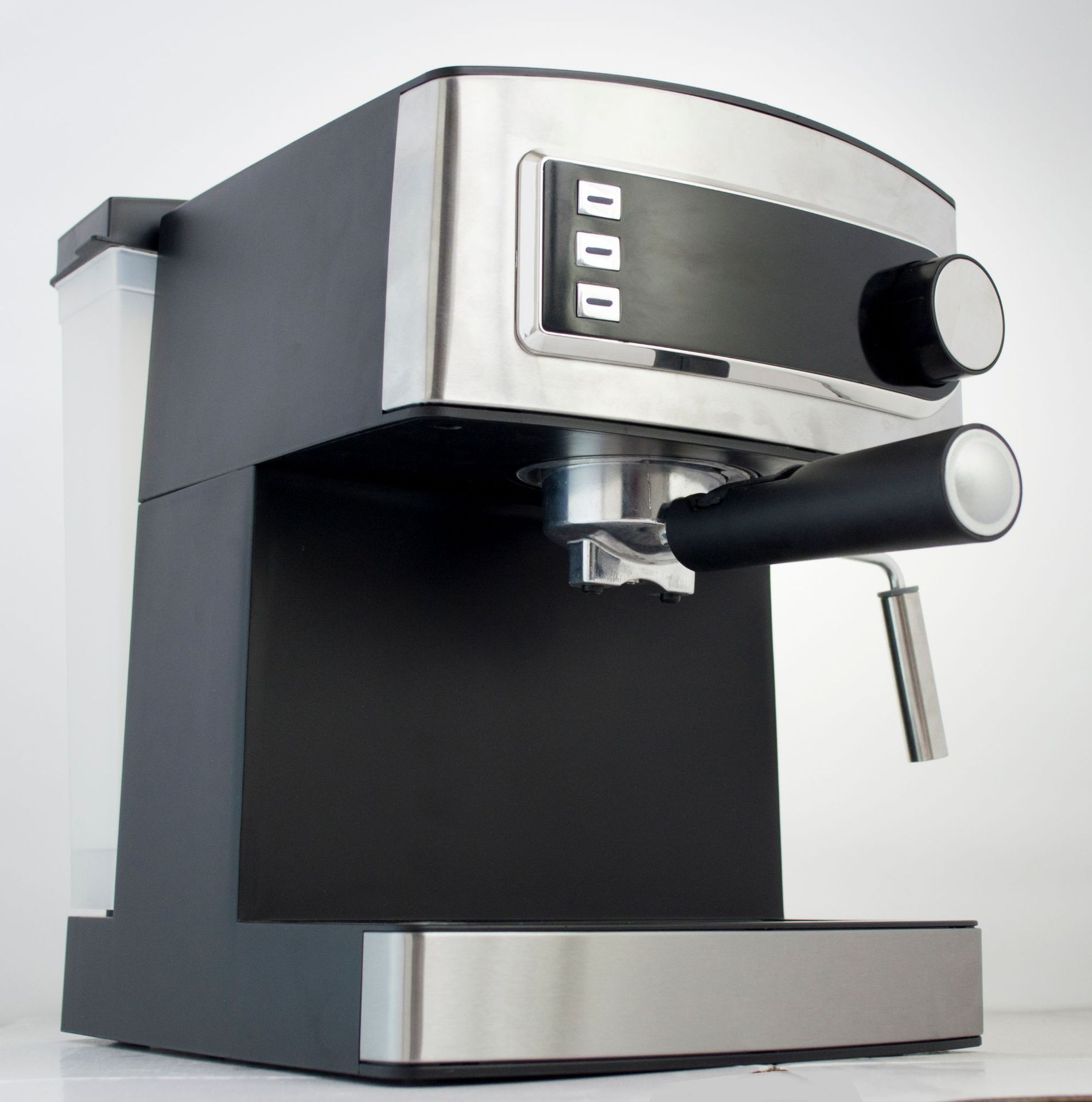 Coffelady 15bar semiautomática máquina de café italiana de alta presión de vapor de espuma de leche concentrada máquina de café doméstica