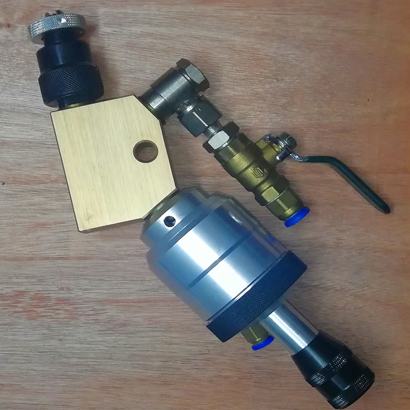 液体蜡高压自动喷枪江西省，山东省，河南省，湖北液体腊高压喷枪