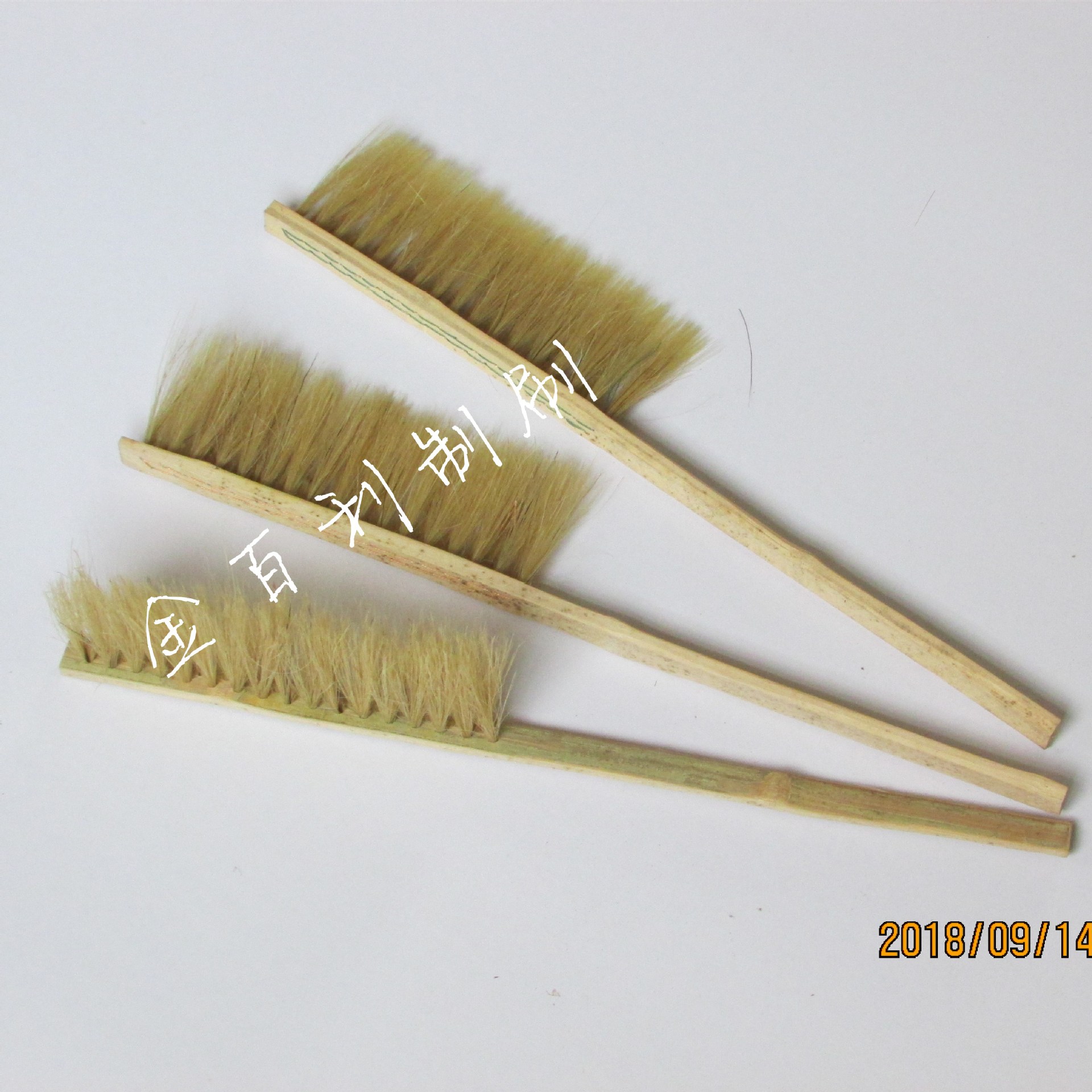 软毛刷子猪鬃长手柄刷除尘清洁毛刷家用软毛扫床刷