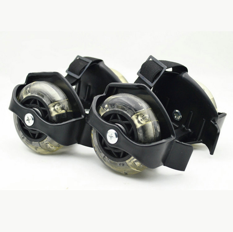 Ventas directas de fábrica Hot Wheels zapatos para caminar de tres colores de PVC emisor de luz rueda de estrella de patinaje sobre ruedas zapatos emisores de luz polea zapatos emisores de luz