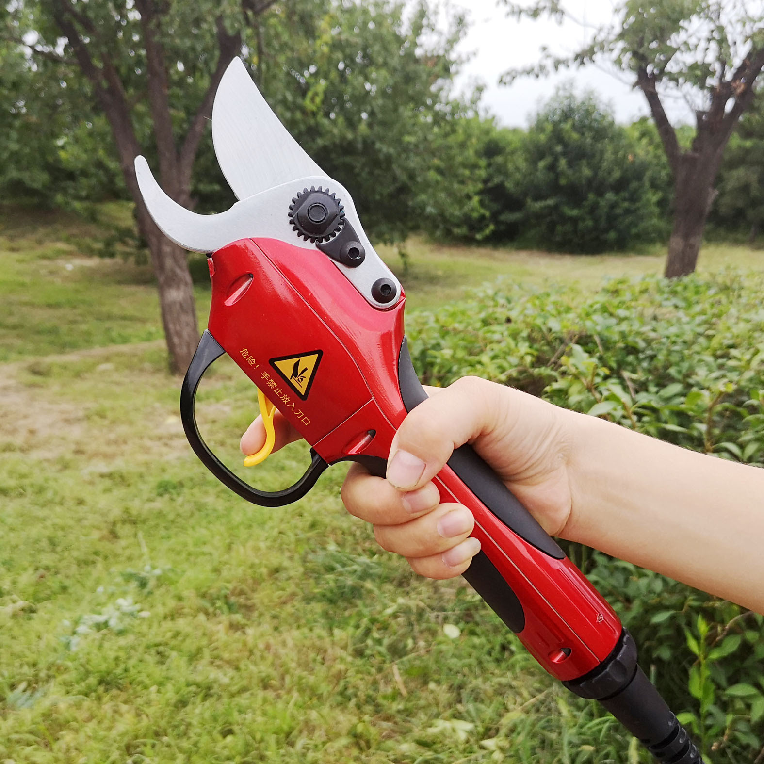 电动剪刀修剪果树园林电动剪刀电动修枝剪刀粗枝剪电动剪枝机包邮