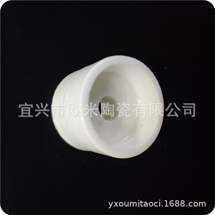 厂家批发LED绝缘陶瓷灯杯 95瓷MR11陶瓷灯杯 温控陶瓷配件