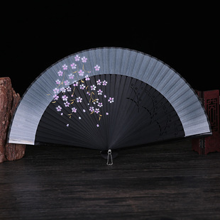 Hot selling cherry blossom fan spray painting folding fan paint fan ladies boutique folding fan Japanese fan wholesale