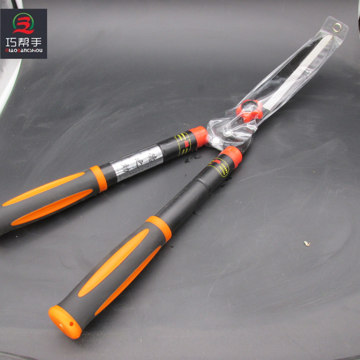 批发园林绿化工具双色色钢管伸缩柄冬青修枝剪子篱笆剪刀草坪剪