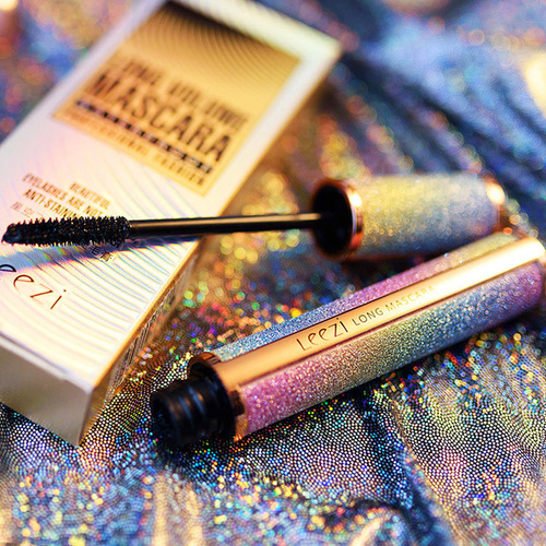 The same model as the internet celebrity Liz Star Sky 4D Slim Mascara, thick and curling, waterproof and sweat-proof, does not smudge or fade color makeup