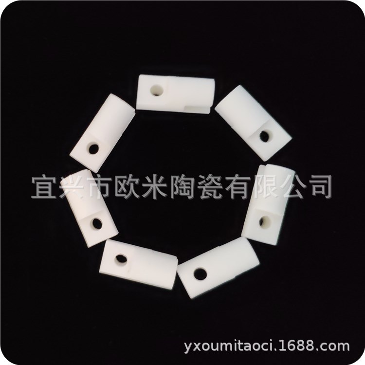 大量供应开口瓷 电子氧化铝陶瓷 绝缘陶瓷配件氧化锆陶瓷