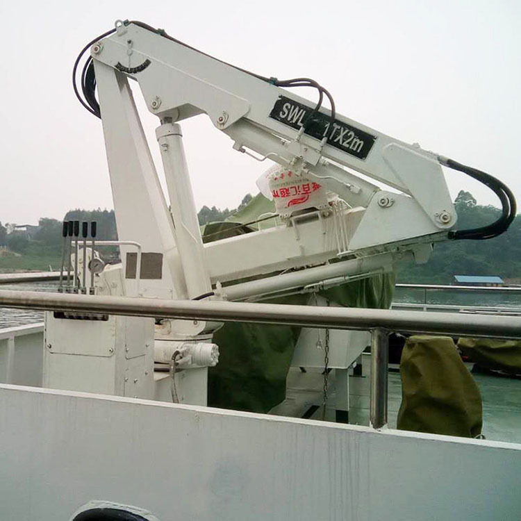 2-5吨折臂甲板液压吊机配件无线遥控小型悬臂吊船用起重机渔船吊