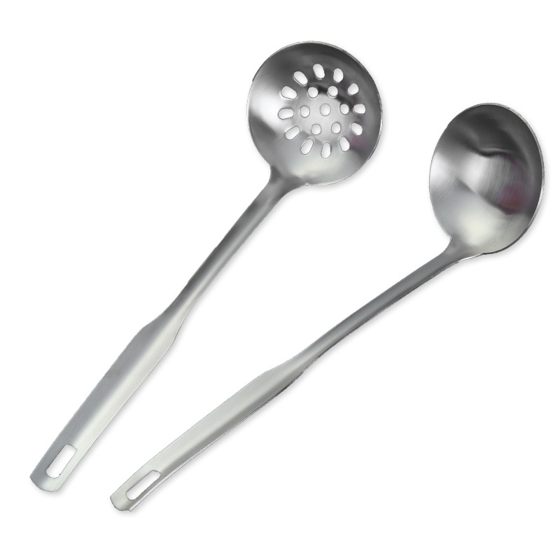 304 cuchara de sopa de acero inoxidable colador hogar caliente olla cuchara colador sopa cuchara cocina mango largo cocina sopa Shell regalo cuchara