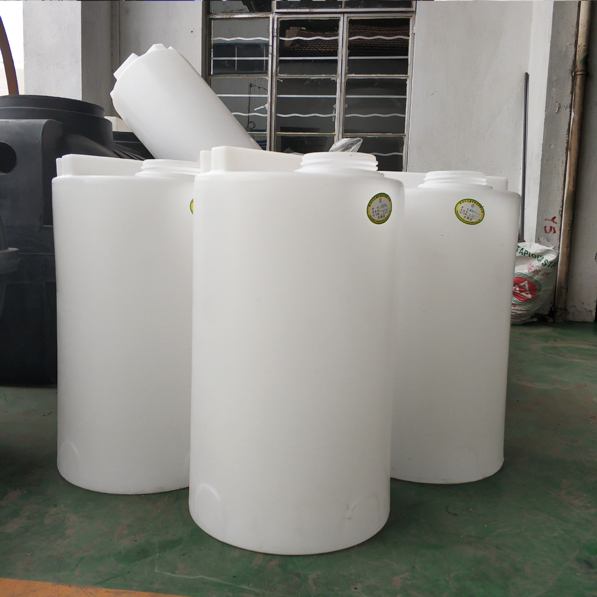 厂家直供200L加药箱防腐加药箱防老化计量箱，溶药箱，环保药箱