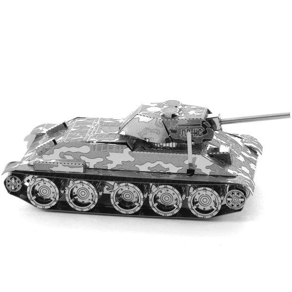 33 T34 tank