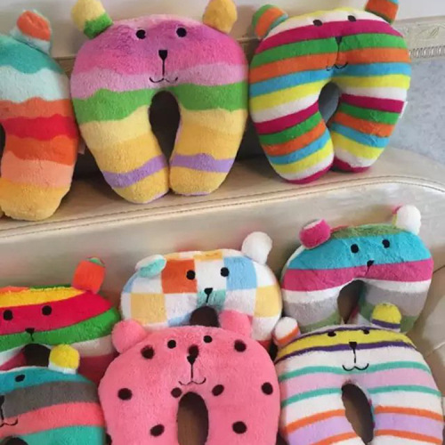 Plush cartoon single travel U-shaped pillow Wholesale soft airplane train pillow Cute and comfortable travel neck pillow