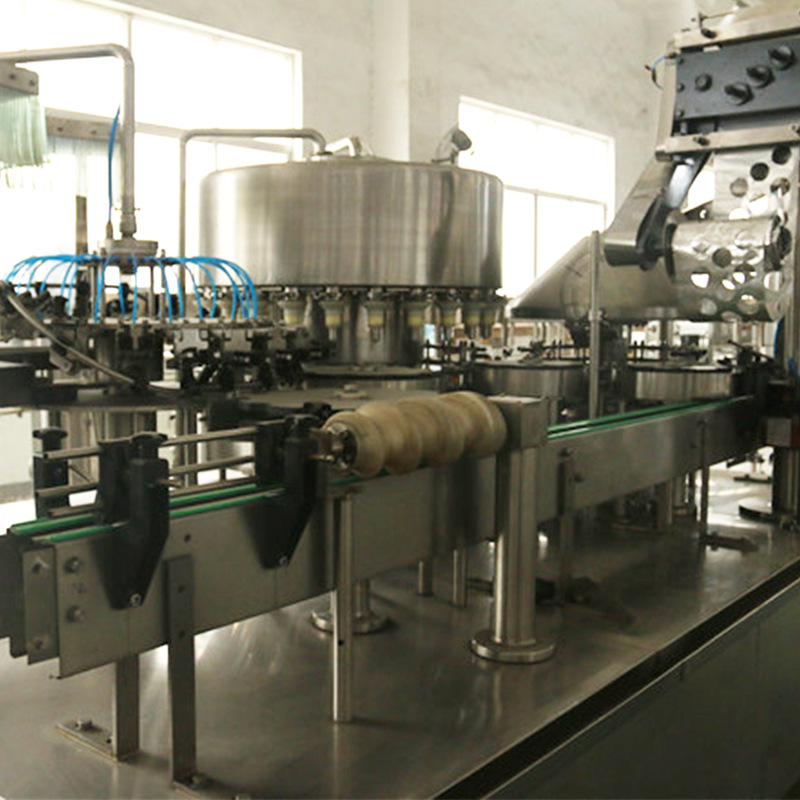 全自动冲洗灌装旋盖3合1牛奶液体果汁饮料灌装机生 产线整套设备