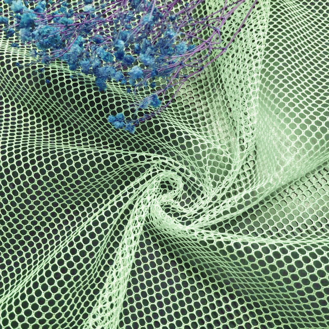 促销洗衣袋面料  新款童车网眼布 经编针织六角网 耐磨箱包面料