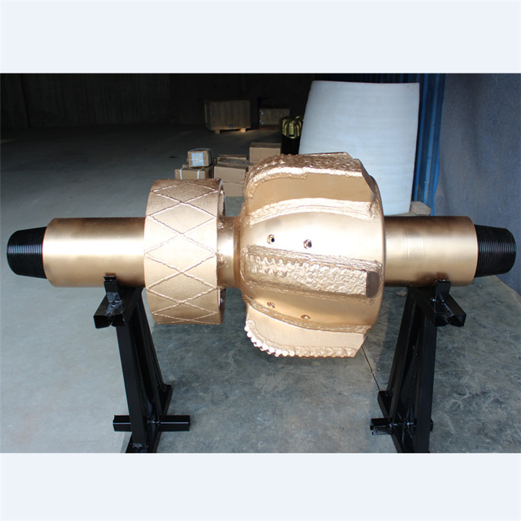 源头厂家直供PDC扩孔器 24英寸 PDC复合片非开挖 水平 岩石回扩器