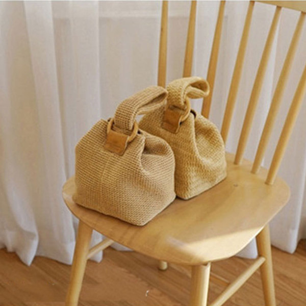 straw beach shoulder bag