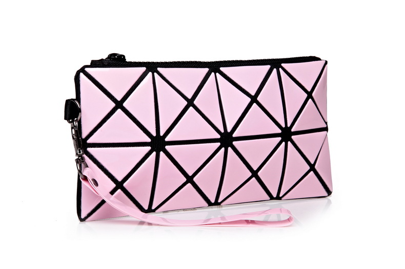 Wholesale Geometric Pattern Triangle New Product Small Hand Holding…