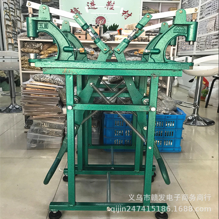供应各种铆钉机 金属铆钉模具手压铆钉机 脚踩双人机器  手压机