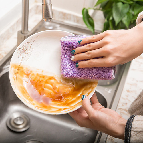 Dishwashing cloth daily necessities double-sided absorbent dish cloth lazy cloth non-oily high-density coral velvet cloth fiber