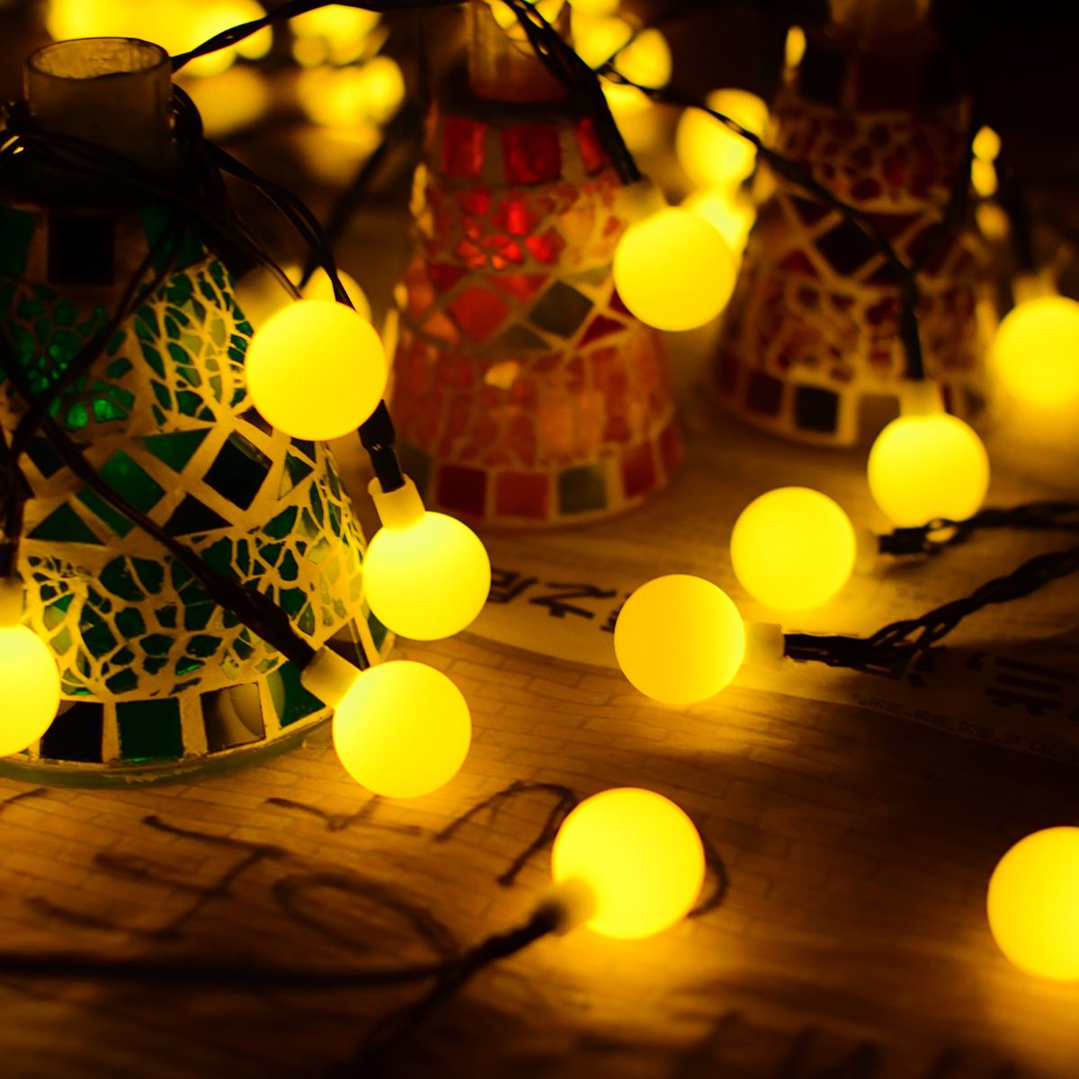 Cross-border USB string 30LED small white ball outdoor waterproof courtyard decorative lights Christmas day color lights with remote control