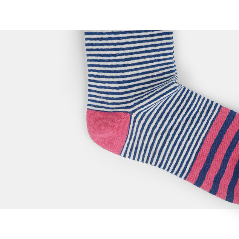 2025d Men's Long Mid-Calf Breathable Striped Street Hip-Hop Basketball High-Top Trendy Versatile All-Season Plus Size Socks_voghion.com