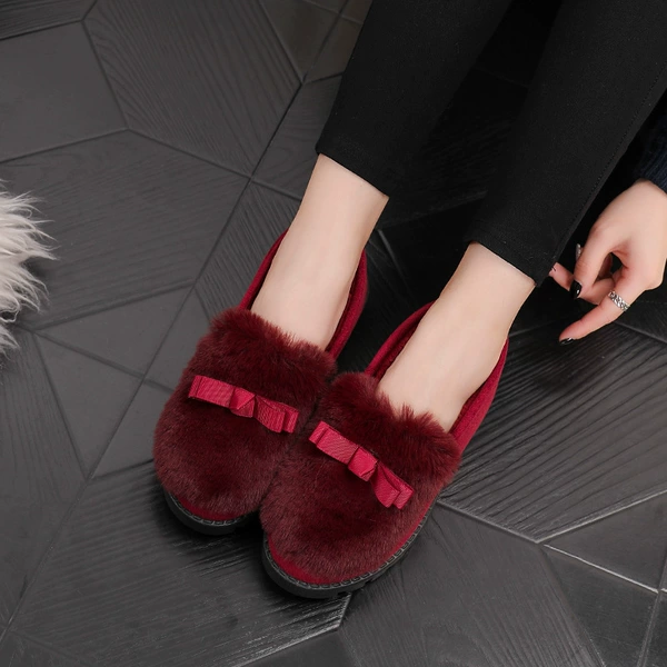 Wool shoes red