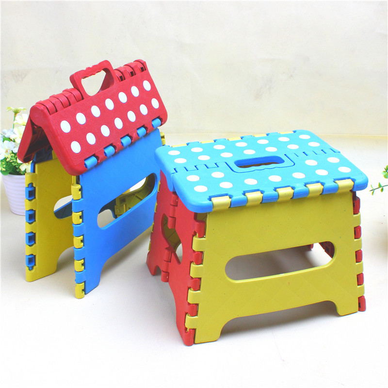 BD - 05 pequeño punto taburetes plegables de plástico fábrica al por mayor venta directa con mano taburetes para niños taburetes portátiles