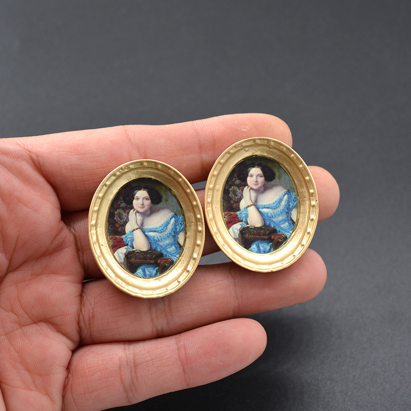 Retro earrings