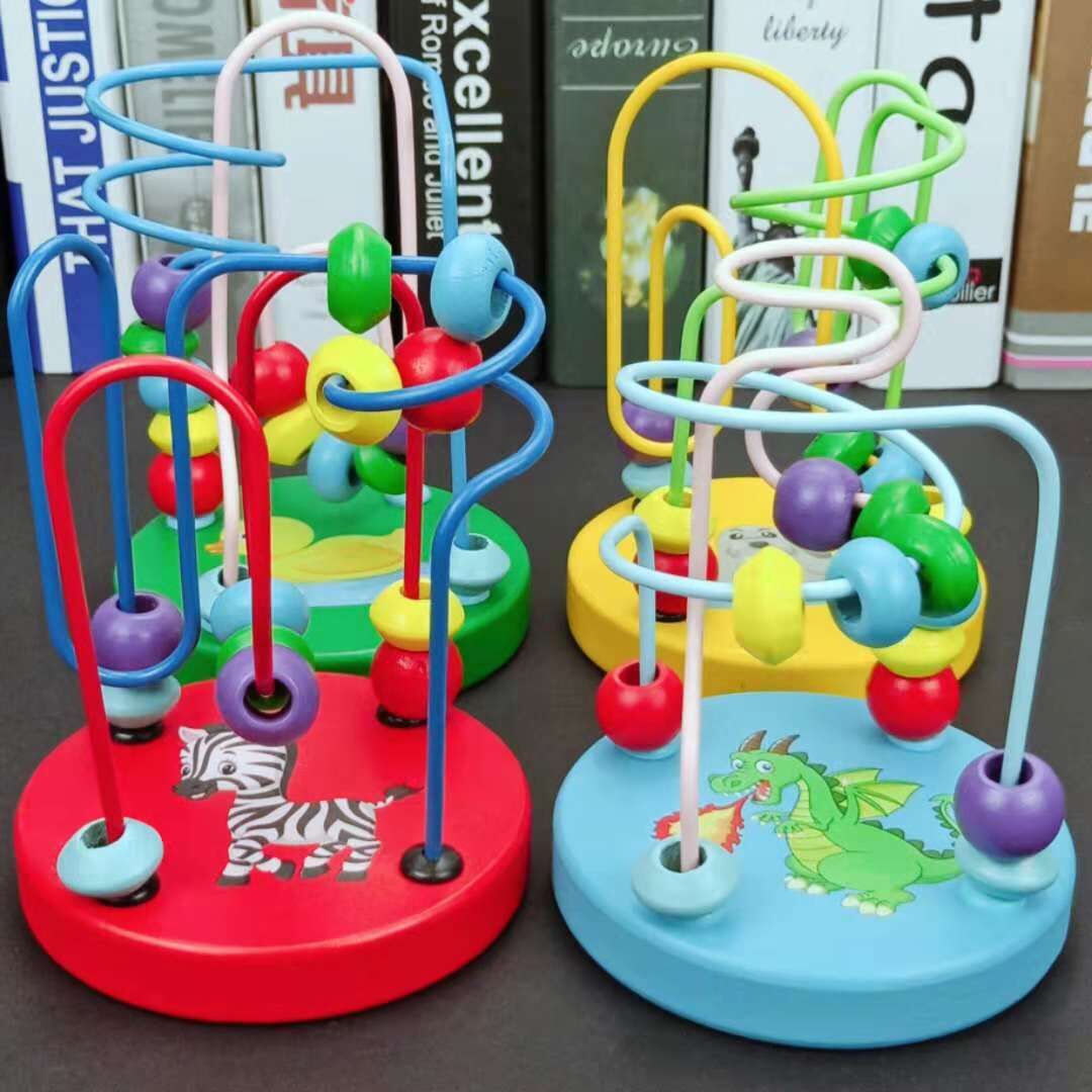 Juguetes educativos para niños para la primera infancia, juguetes de madera con patrones de dibujos animados para enhebrar cuentas, venta al por mayor de puestos callejeros, hechos a mano.